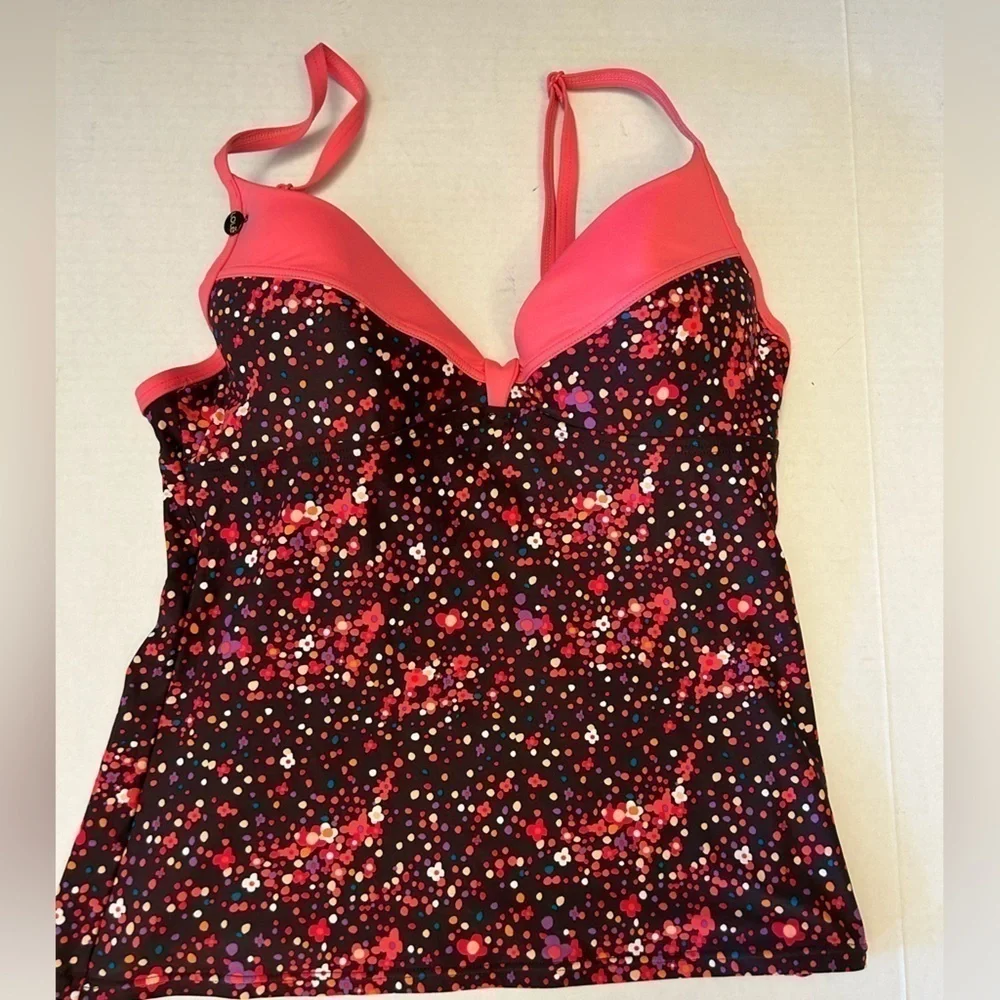 Lole tankini swim top with under wire push up bra & adjustable straps Sz M.  M20